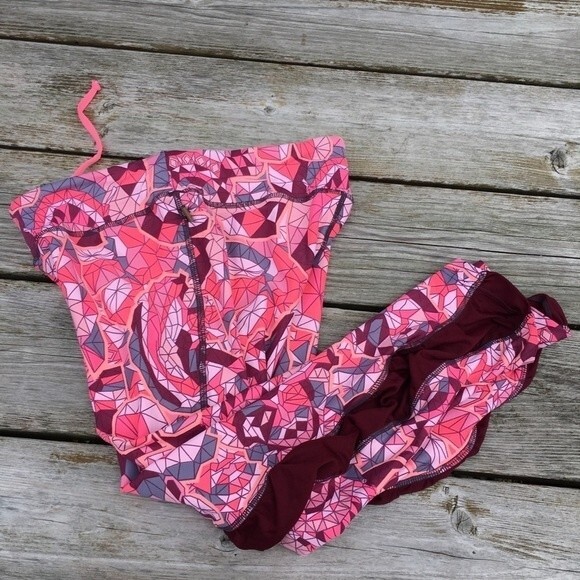 Maaji Active Ruched Legging in Garden Buzz L - Picture 12 of 15